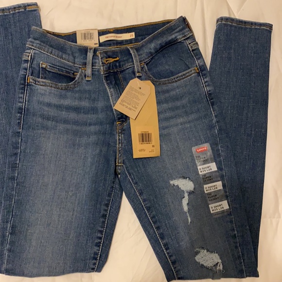 NWT Levi’s - Picture 3 of 6
